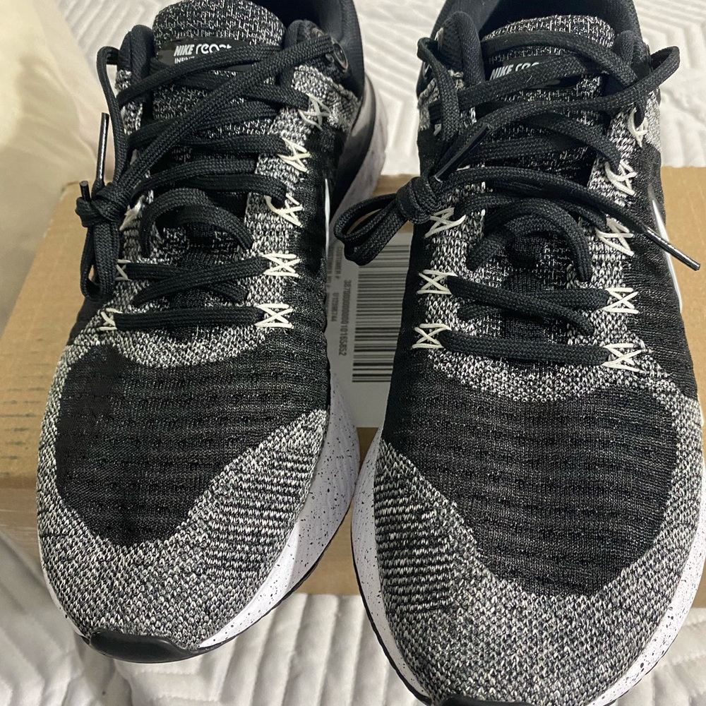 Nike React Infinity React ‘Oreo’ Womens Size 10 - image 3
